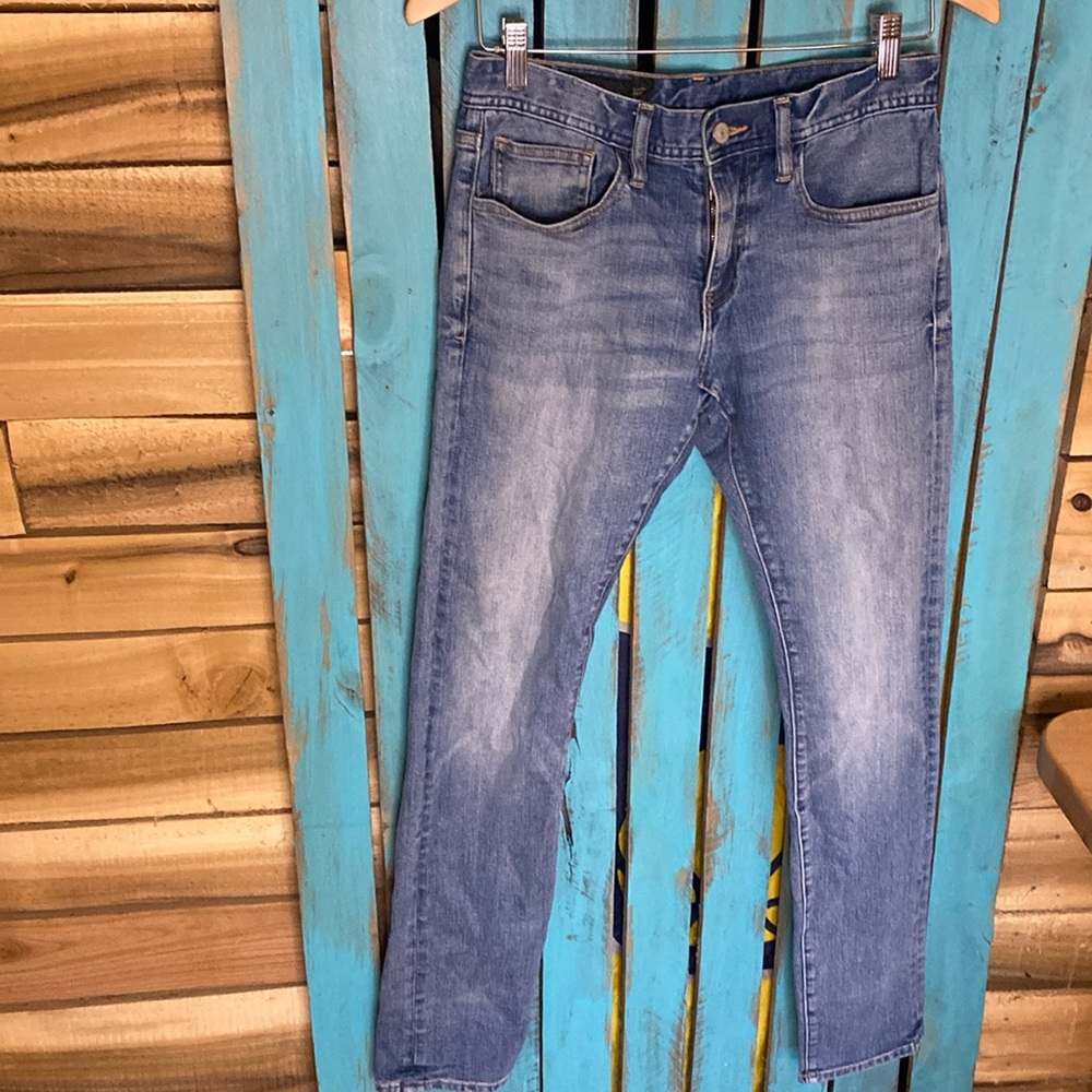 Armani Exchange skinny jeans size 29x32 light wash